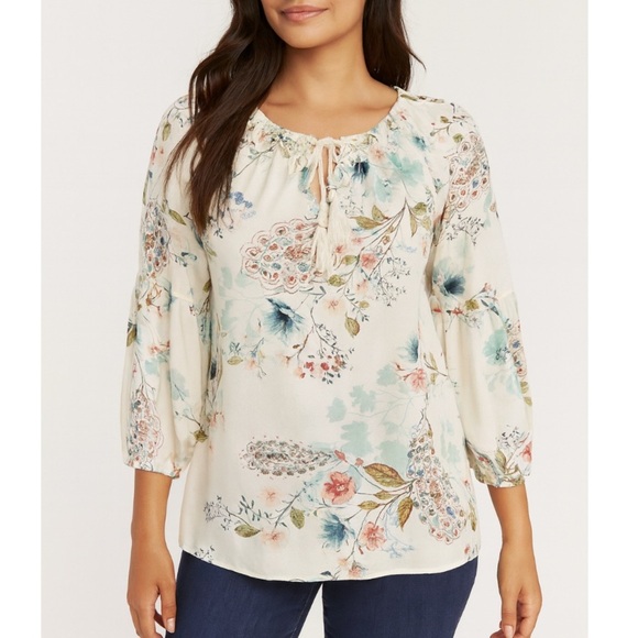 DR2 Tops - DR 2 cream and floral print 3/4 sleeve tassel tie neckline SZ SM Lightweight top